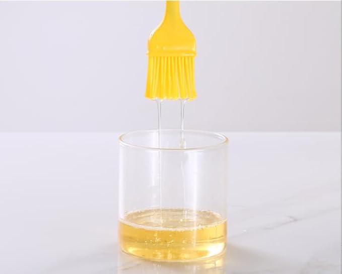 Silicon Basting Brushes, Heat Resistant Pastry Brushes, Spread Oil Butter Sauce Marinades for BBQ Grill Barbeque & Kitchen Baking (Yellow)