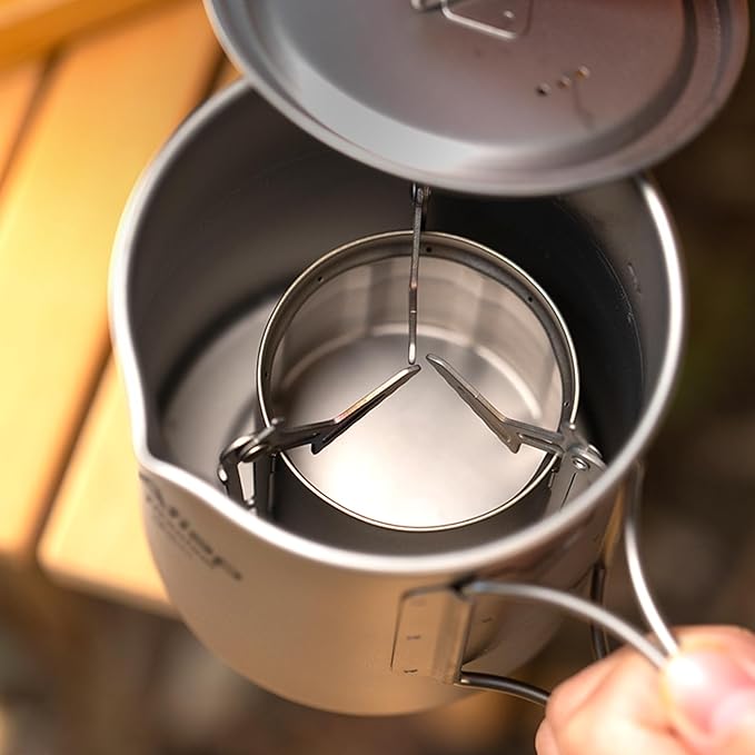 Titanium alcohol stove with foldable stand and fire cover Portable camping backpack Hiking stove