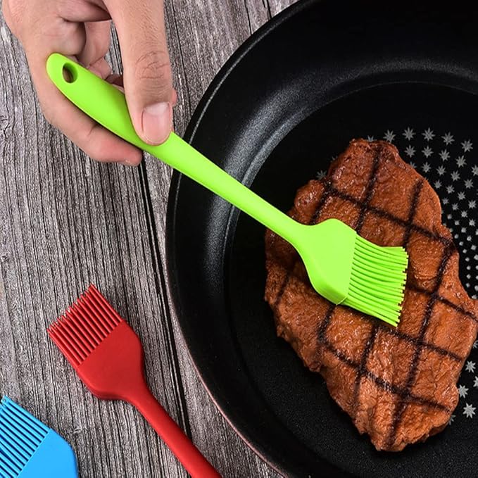 Silicone brush, Oil Brush for BBQ Kitchen Cooking Baking and Grilling (2 PCS,green&orange)