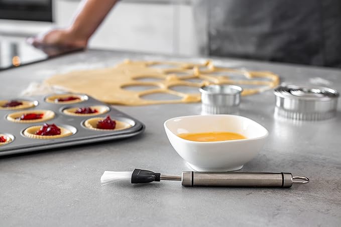 KitchenCraft Professional Nylon Bristle Pastry Brush for Basting and Glazing, Stainless Steel, 20 cm, Silver