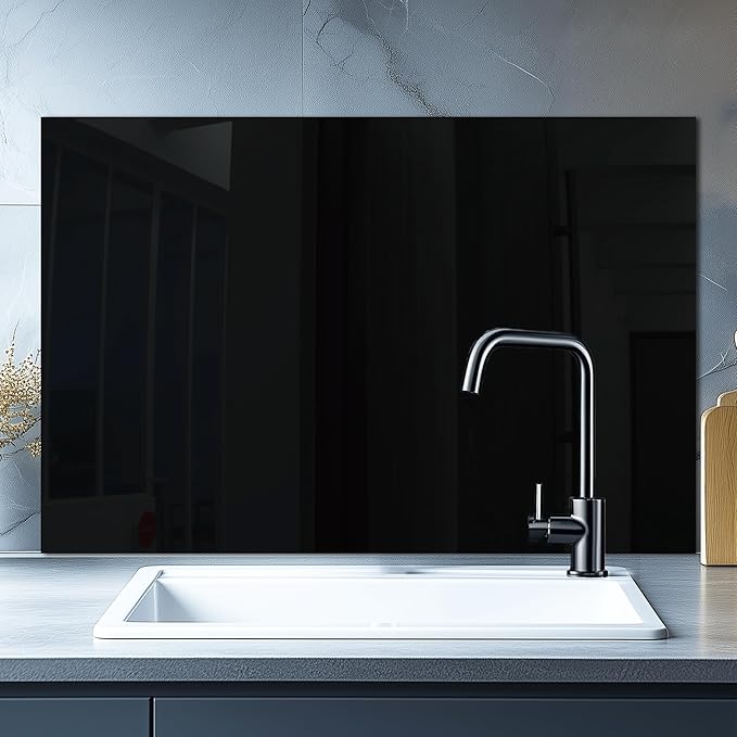 DAIFURONGE Tempered Glass Backsplash for Kitchen, Black and White Art Stove Backsplash Protector - Easy to Clean Wall Decor (Black, 35.43"x23.62"(90x60cm))
