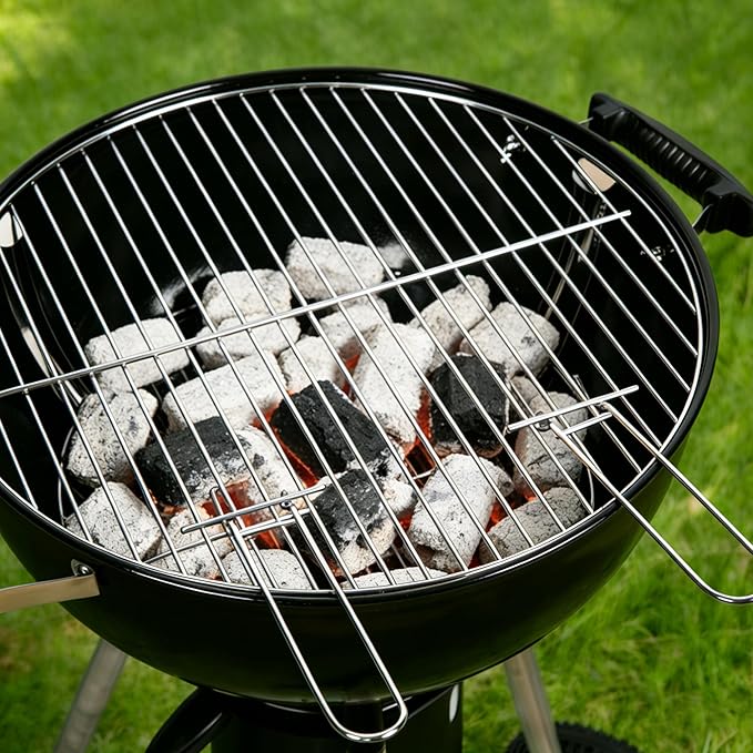 18-Inch Kettle Charcoal Grill with Lid & Wheels,Easy-to-Use BBQ Grill for Backyard, Patio & Beginners Outdoor Charcoal Grills for Family Cooking With Windproof Ash Can